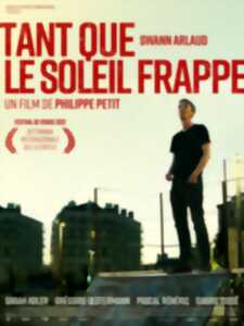photo Ciné-debat étudiant: Tant que le soleil frappe (Rex)