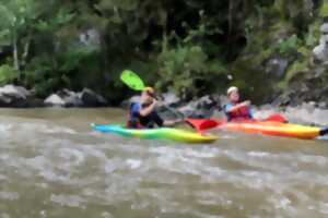 photo Été actif - kayak en eaux vives