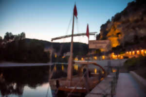 Fête votive avec feux d'artifice à  La Roque Gageac