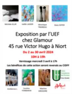 photo Exposition par l'UEF chez Glamour à Niort