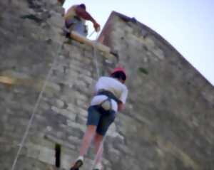 photo Descente en rappel au château de Cuzorn