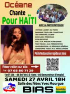 photo Océane chante pour Haïti