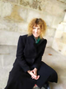 photo Lecture poésie avec Laurencce Lépine à l'Ébénisterie