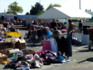 Vide grenier à Peujard