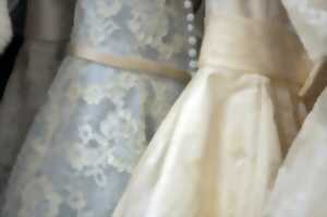 Défilé robes de mariée et costumes