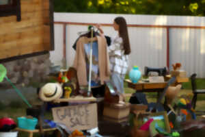 photo VIDE GRENIER - GIGNAC