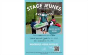 Stage golf jeunes avril