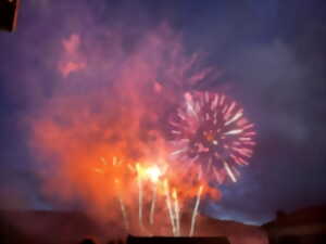 photo Feu d'artifice, marché et animation musicale