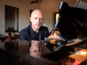 photo Festival Ravel : Rencontre :  Jean Echenoz, écrivain   Ramon Lazkano, compositeur