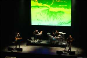photo Des Lendemains Qui Chantent : Algues vertes - Concert-BD