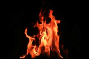 photo Spectacle de feu : Déboulonnée