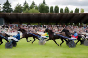 photo Courses hippiques Trot/Obstacle