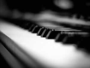 Concert-repas avec Nadège Curt (voix) et Andrei Turbinskiy (piano)