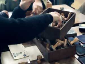 photo Atelier famille : Dégagement et préparation de fossiles