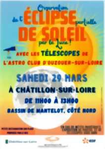 Observation de l'éclipse du soleil par la lune