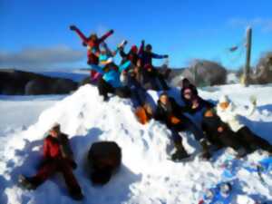 photo Atelier : construction d'igloo
