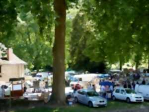 photo Les Amis de Ségur : Vide-greniers/Brocante