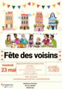 photo Repas festif pour la fête des voisins