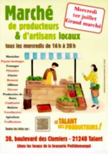 photo Grand marché mensuel de producteurs et artisans locaux