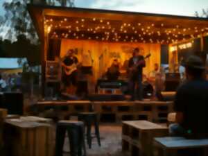photo Concert - Rusted Cans