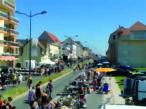 photo Braderie de Stella-plage