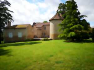 photo Visite guidée du château et de l'église d'Ayron