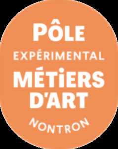 photo Monte ton couteau de Nontron