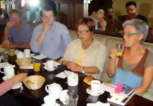 photo Petit dejeuner litteraire