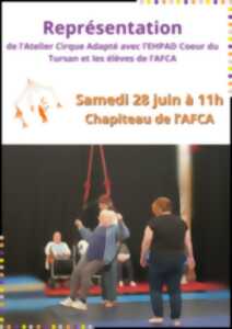 photo Spectacle de cirque des élèves