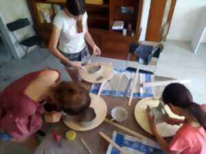 photo Stage d'initiation au tour de potier enfants