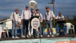 photo Bourbon Street Bourbon - Plages Musicales