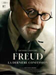 photo Cinéma -  Freud, la dernière confession