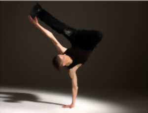 photo Spectacle de danse et acrobatie 