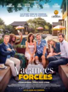 photo Cinéma Arudy : Vacances forcées