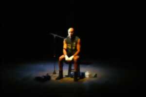 photo La Plénitude des cendres - Cie (&) So Weiter - Théâtre Monsigny