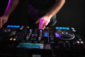 photo Soirée DJ avec DJ Van & Jerom B
