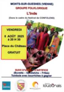 photo Danse folklorique et feu d'artifice