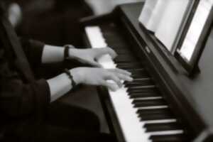photo Concert piano-voix Chapelle des Roses