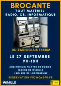 photo Brocante tour matériel radio cd informatique du radioclub F5KBM