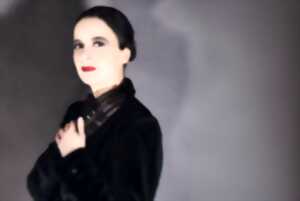 photo Amélie Nothomb, tant mieux !