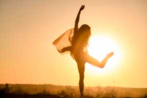 photo Danse libre et atelier collage