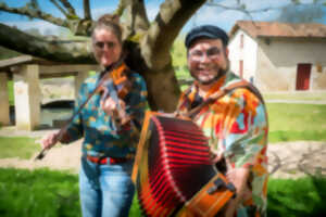 photo Oyun Duo  Bal Trad’