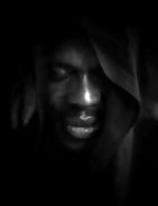 photo Kery James : R(résistance) A(amour) P(poésie)