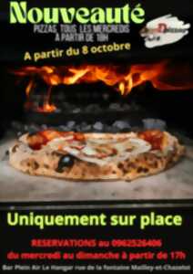 photo D Pizzas au Bar Le Hangar