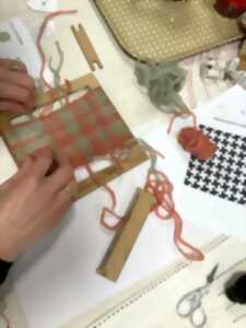 photo Atelier Tissage - Création d'un marque-page