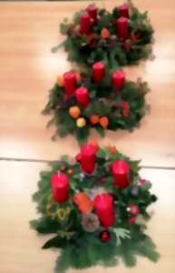 photo Atelier de fabrication d'une couronne de Noël