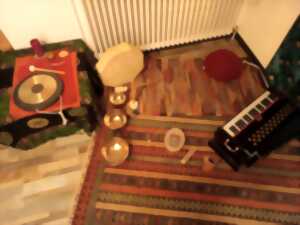 photo Initiation à l'écoute pour enfants à Lavercantière