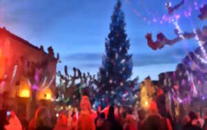 photo Le sapin féerique :“Un Noël gourmand et multicolore”