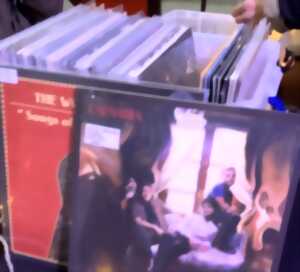 photo DISCDICI : bourse aux disques de la scène locale