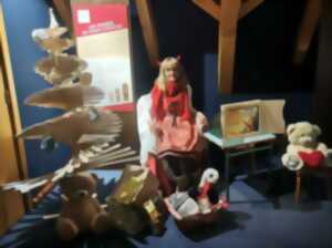 photo Histoires de Noël en alsacien avec Hafele et Storichele de Manon Zinck-Dambach
